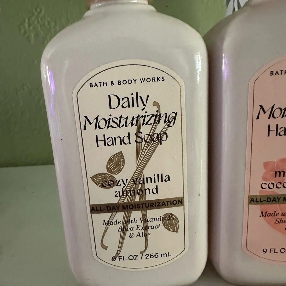 NEW BBW (6) PC DAILY MOISTURIZING HAND SOAP BUNDLE 🌸🌺🌸🌺 - Picture 3 of 15